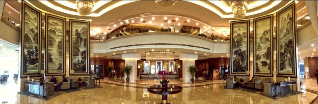 Shenyang Rayfont International Hotel Экстерьер фото