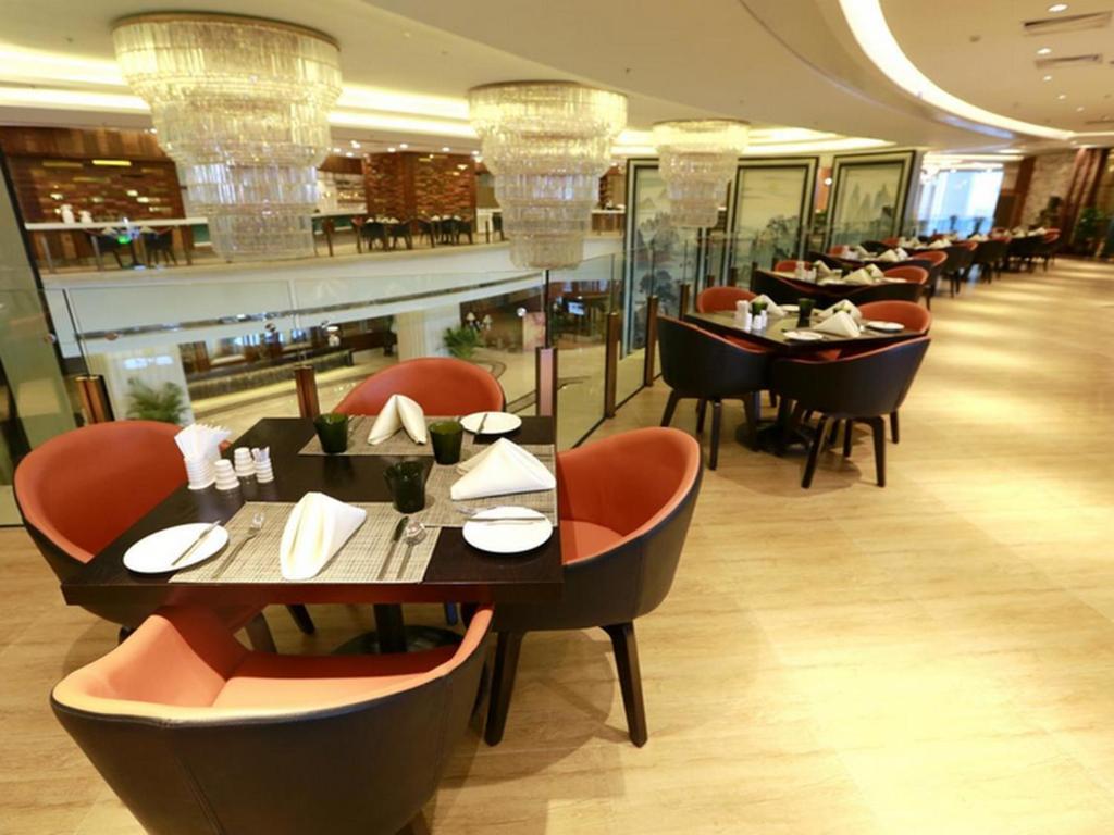 Shenyang Rayfont International Hotel Экстерьер фото