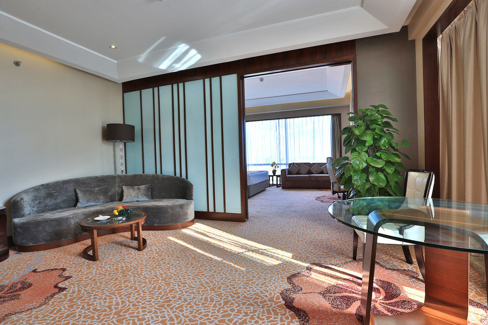 Shenyang Rayfont International Hotel Экстерьер фото