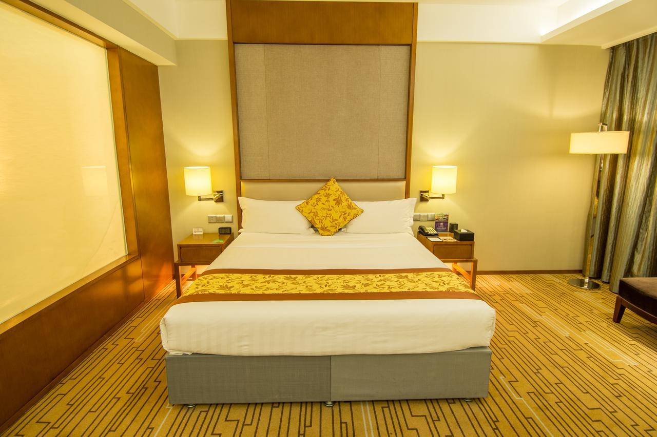 Shenyang Rayfont International Hotel Экстерьер фото