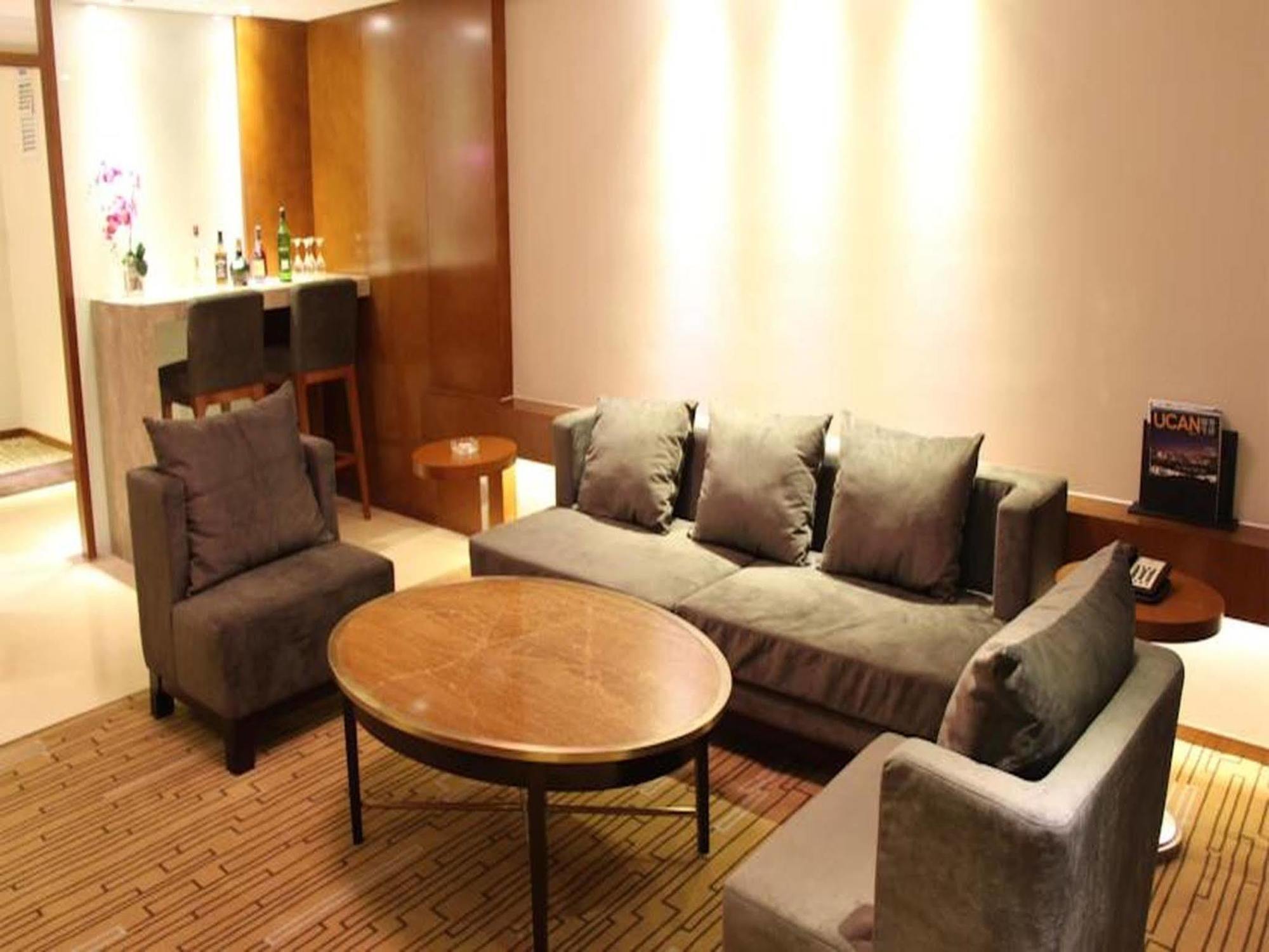 Shenyang Rayfont International Hotel Экстерьер фото