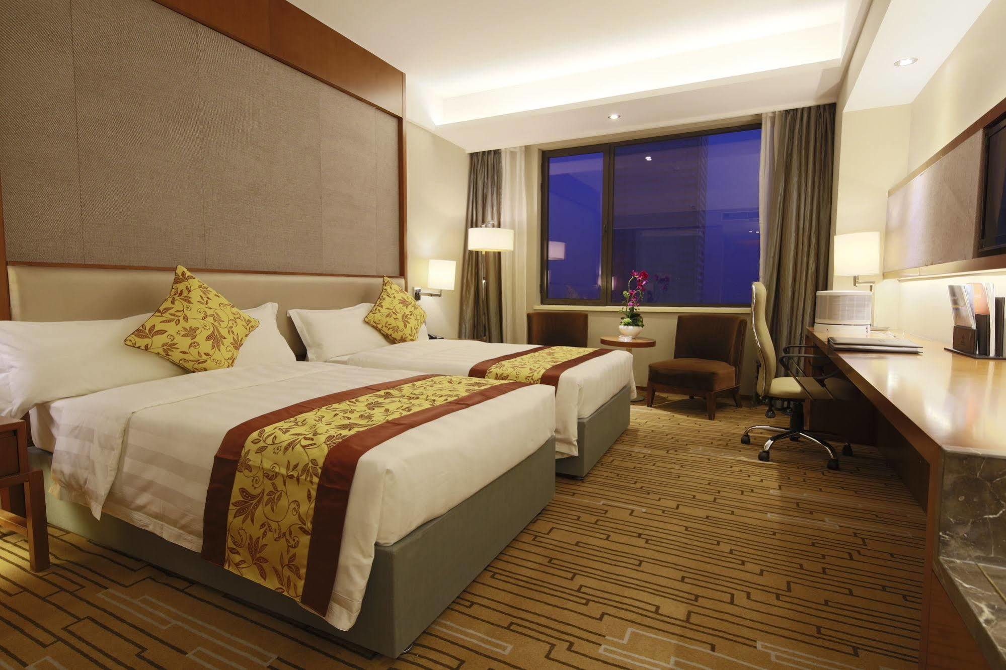 Shenyang Rayfont International Hotel Экстерьер фото