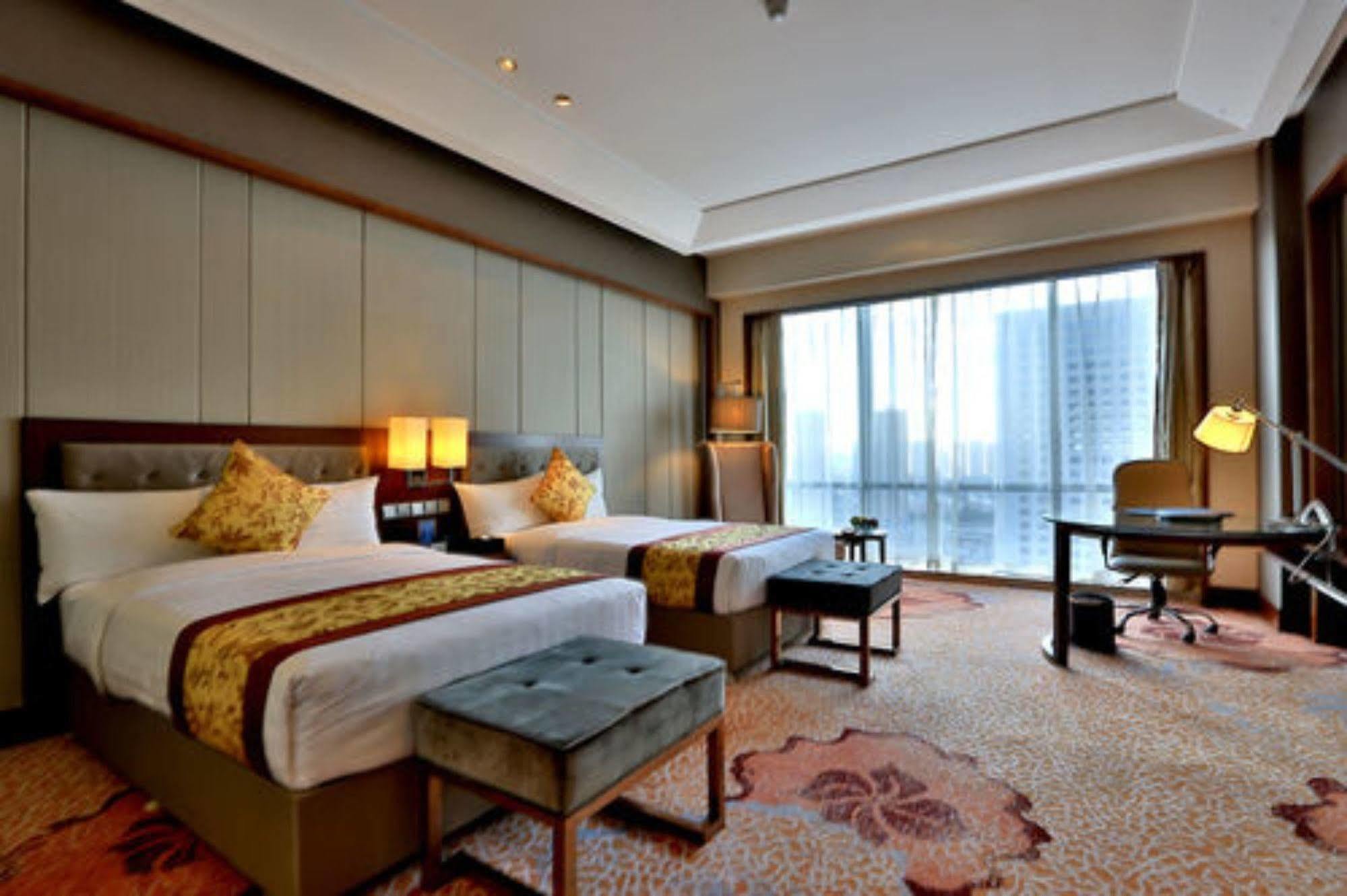 Shenyang Rayfont International Hotel Экстерьер фото